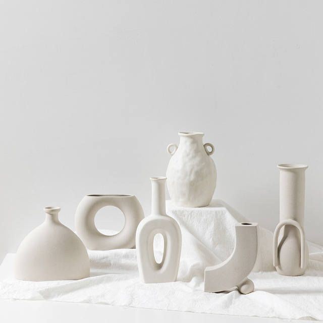 Nordic matte ceramic vase – view 3