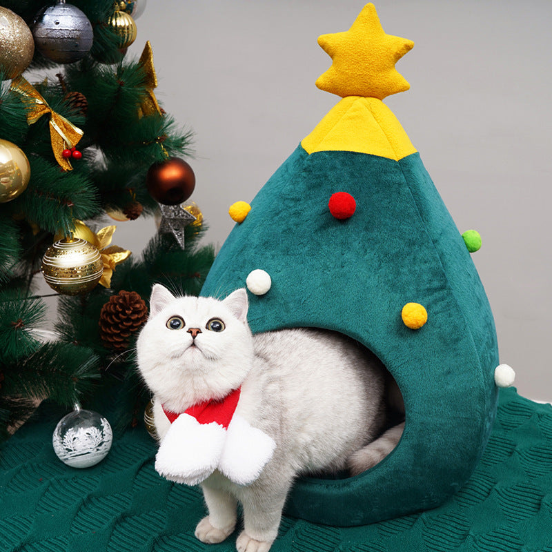 Christmas tree shaped cat bed with star topper – view 5