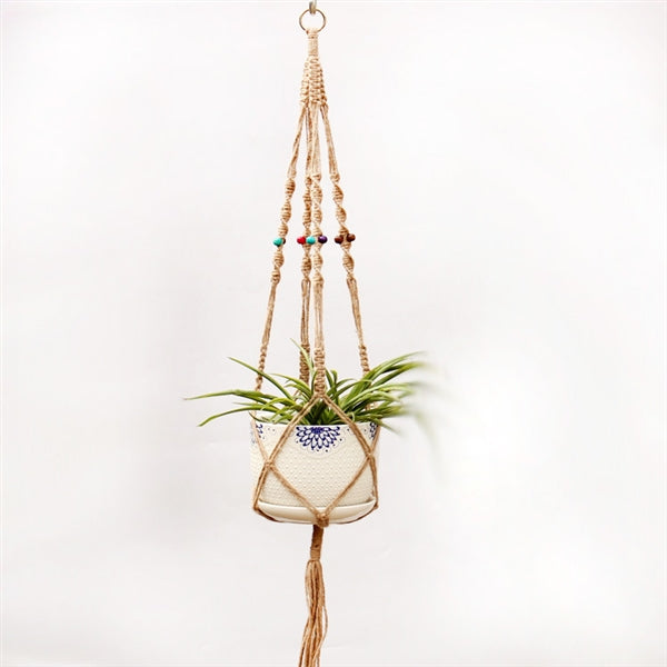 Knotted macramé plant hanger – view 3