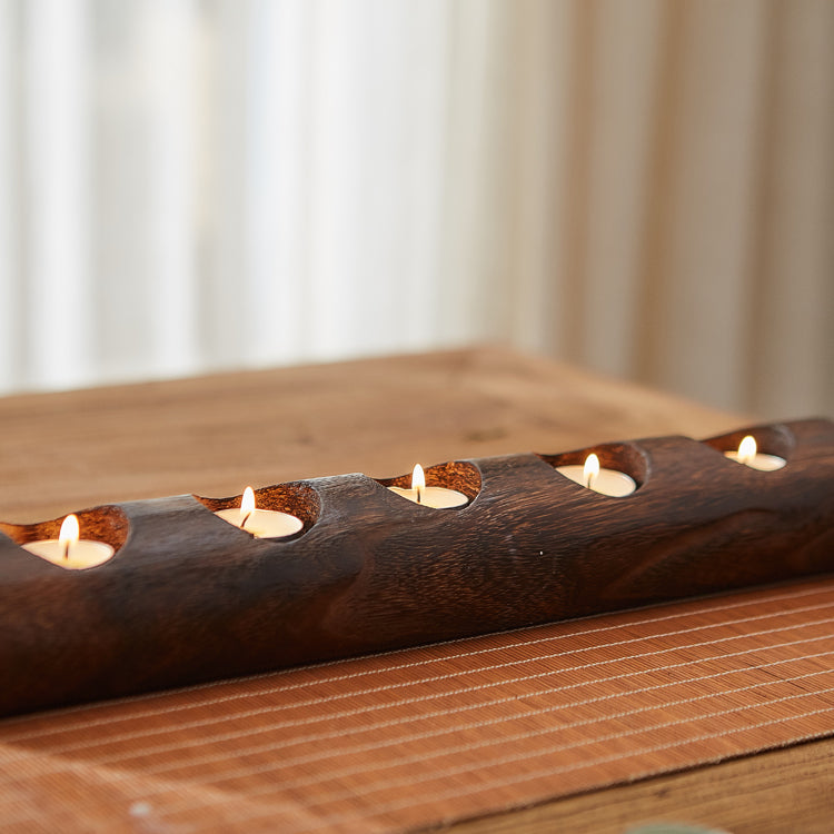 Wooden log tealight holder – view 1