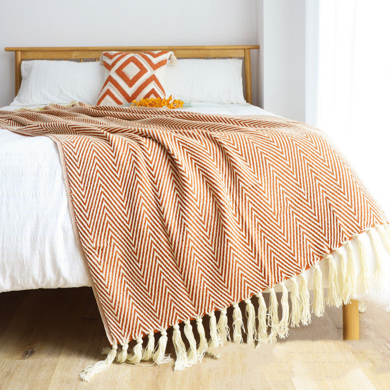 Herringbone woven throw with tassels – view 2