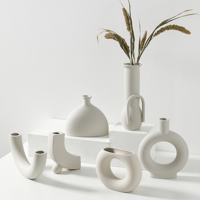 Nordic matte ceramic vase – view 2