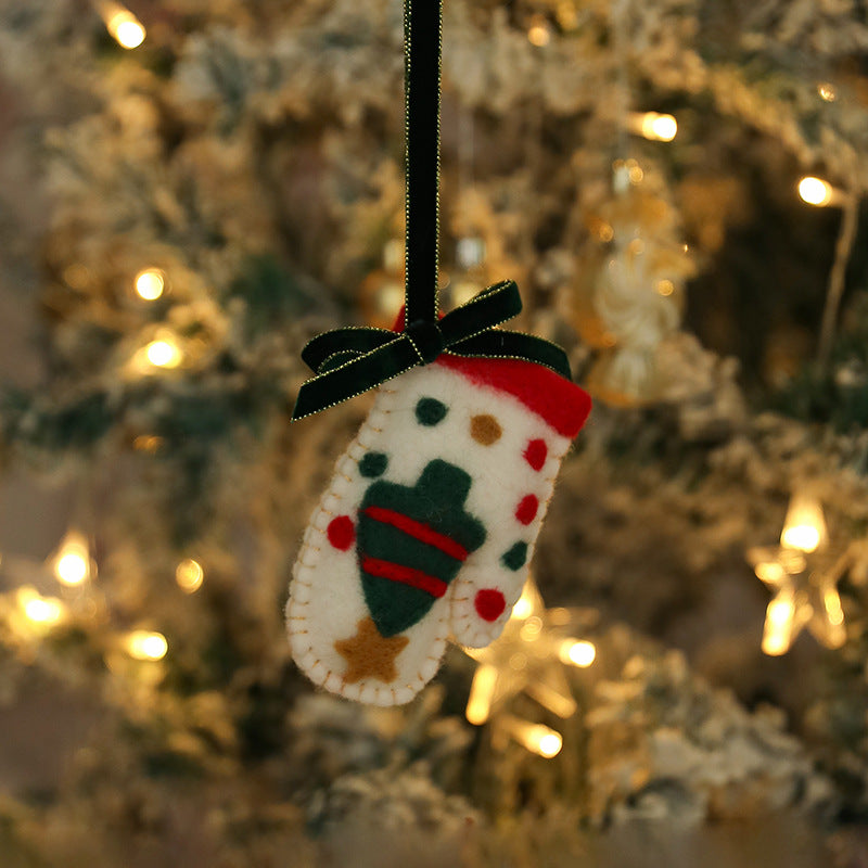 Felt Christmas ornament – view 3