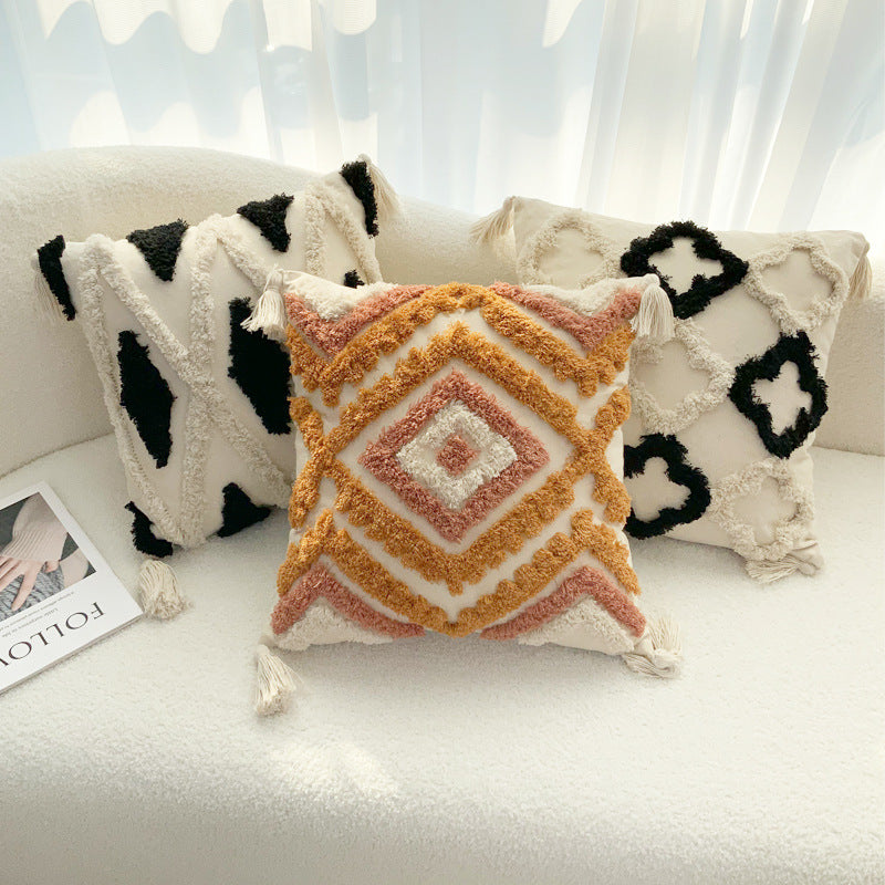 Boho tufted pillow with tassels – view 1