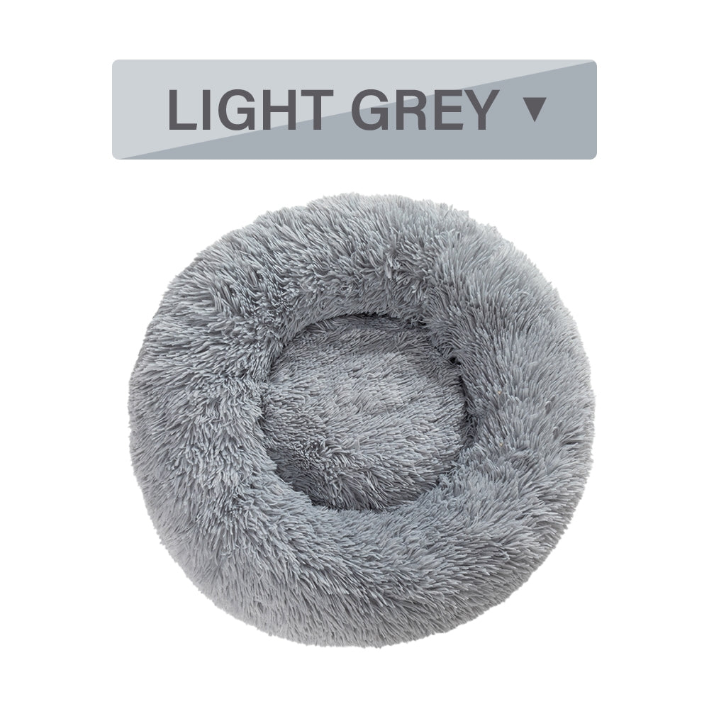 Fluffy donut dog bed in Light Grey
