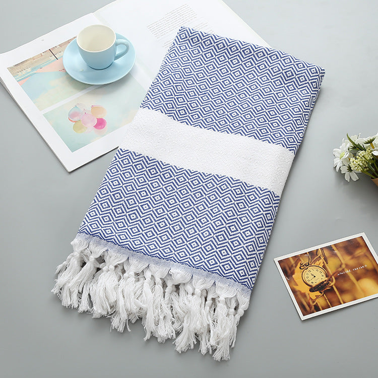 Turkish-style peshtemal towel with tassels – view 5