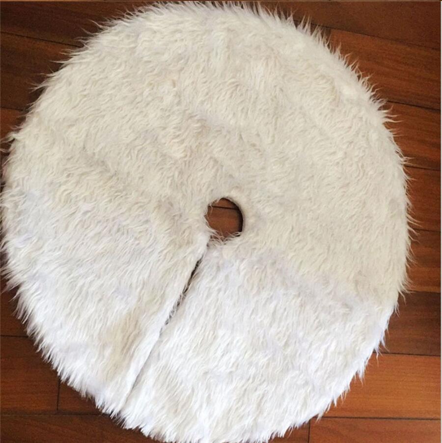 White faux fur Christmas tree skirt – view 5