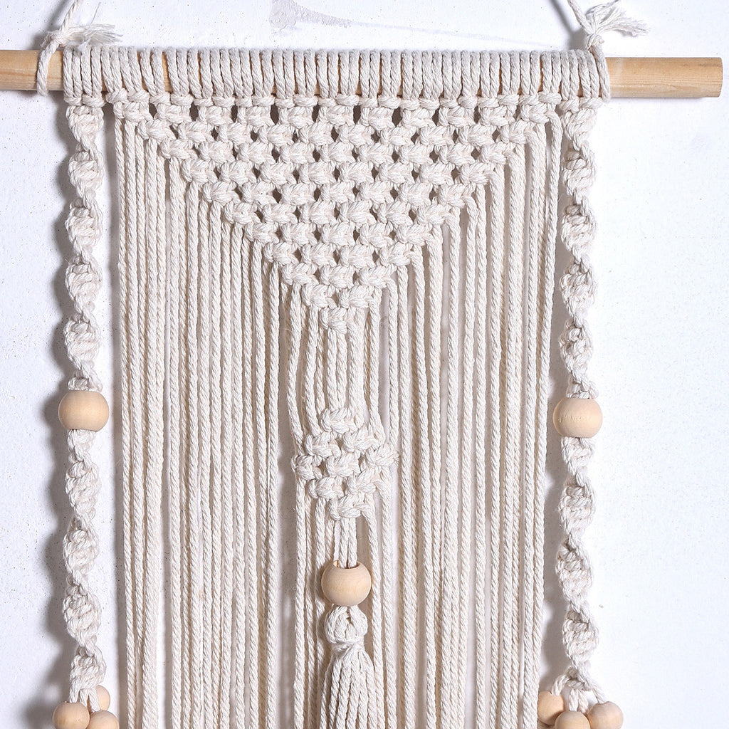 Macramé wall hanging with wood beads – view 3