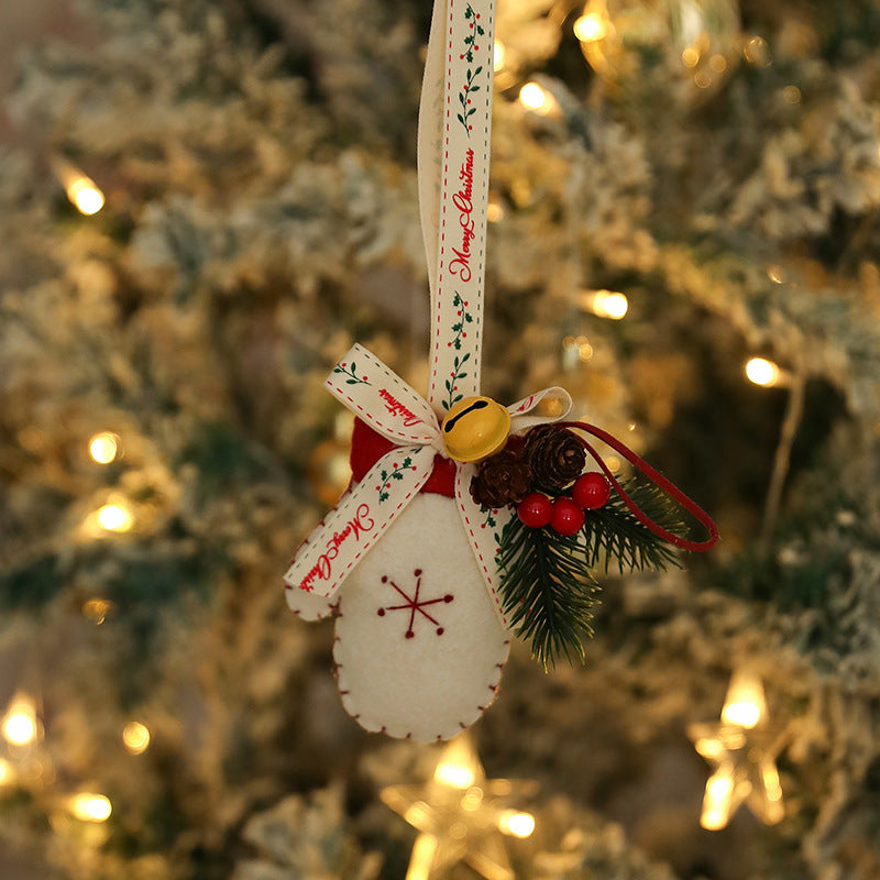 Felt Christmas Ornament – Stocking, Mitten, Tree or Snowflake – Cream Snowflake Mitten