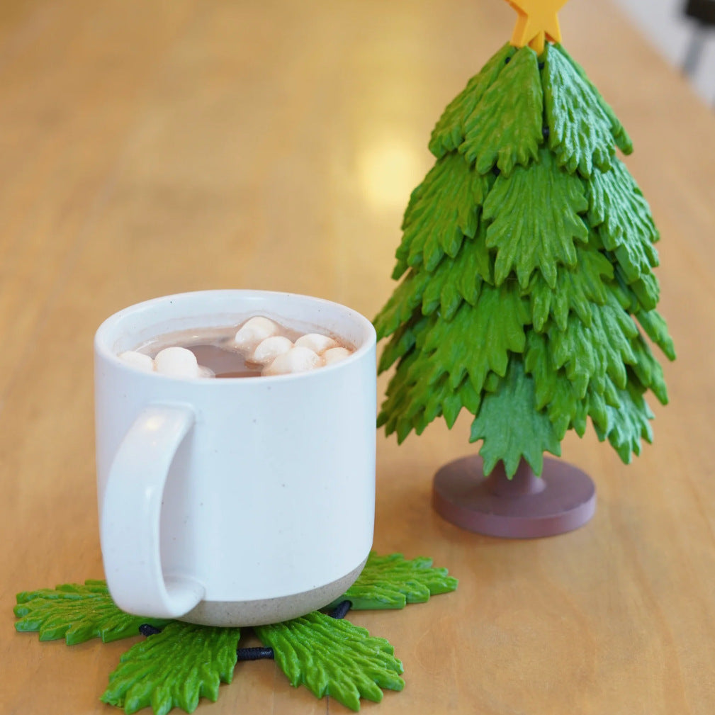 Stackable Christmas tree coaster set – view 2