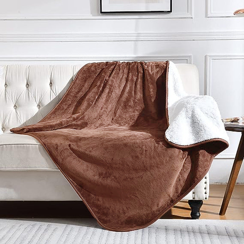 Waterproof sherpa pet blanket in Coffee