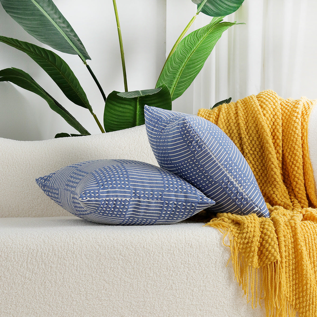 Textured woven jacquard pillow cover – view 2