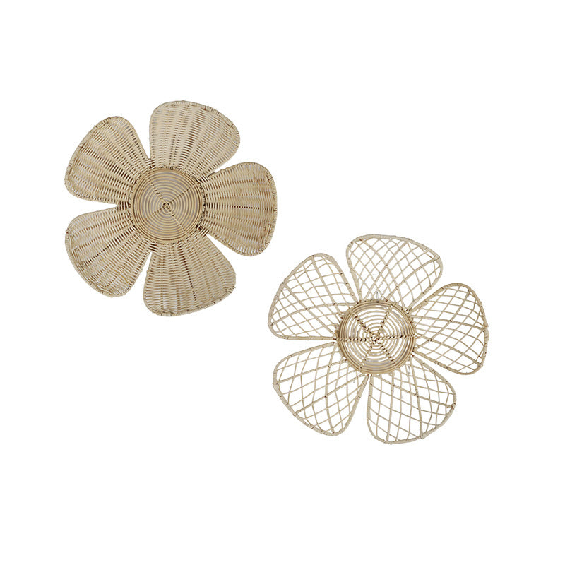 Rattan flower wall decor – view 2