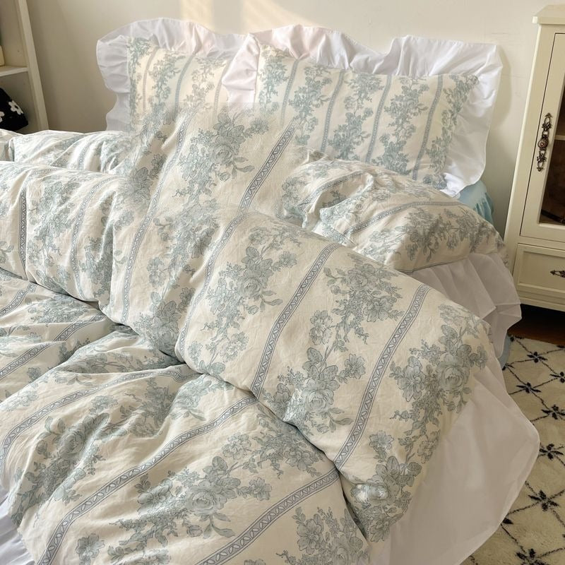 Floral cotton bedding set with ruffle trim – view 3