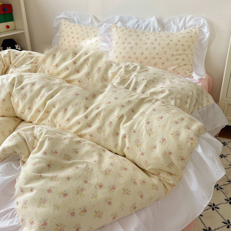 Floral cotton bedding set with ruffle trim – view 2