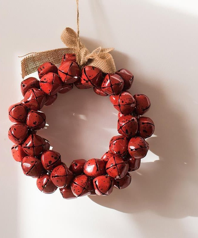 Rustic jingle bell Christmas wreath with burlap-style bow – view 4