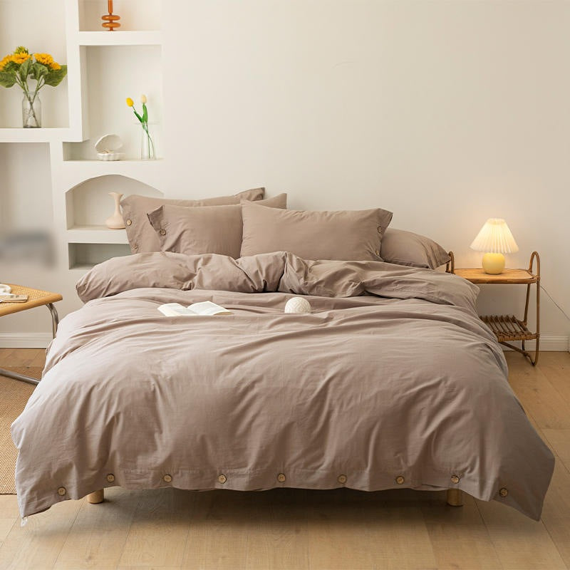 Washed cotton bedding set with button closure – view 1